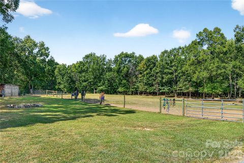 Photo of 205 Airport Road, Monroe, NC 28110 (MLS # 4373329)