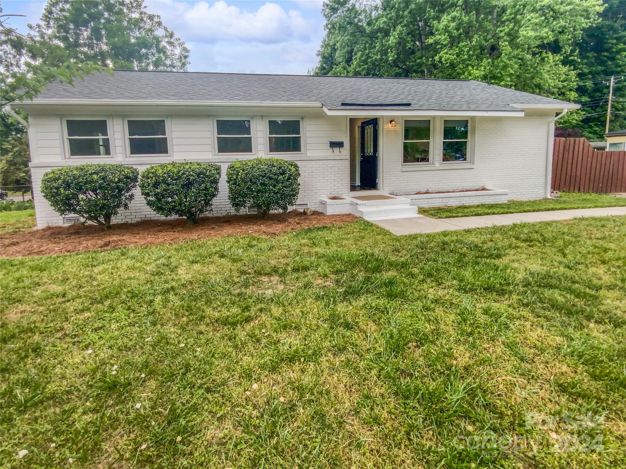 crestmont - Residential