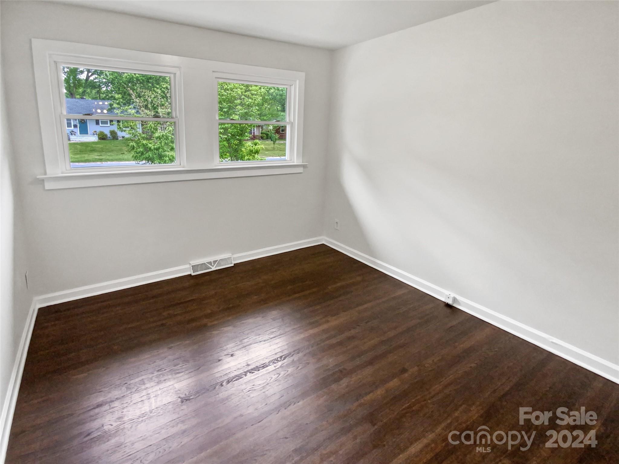 crestmont - Residential