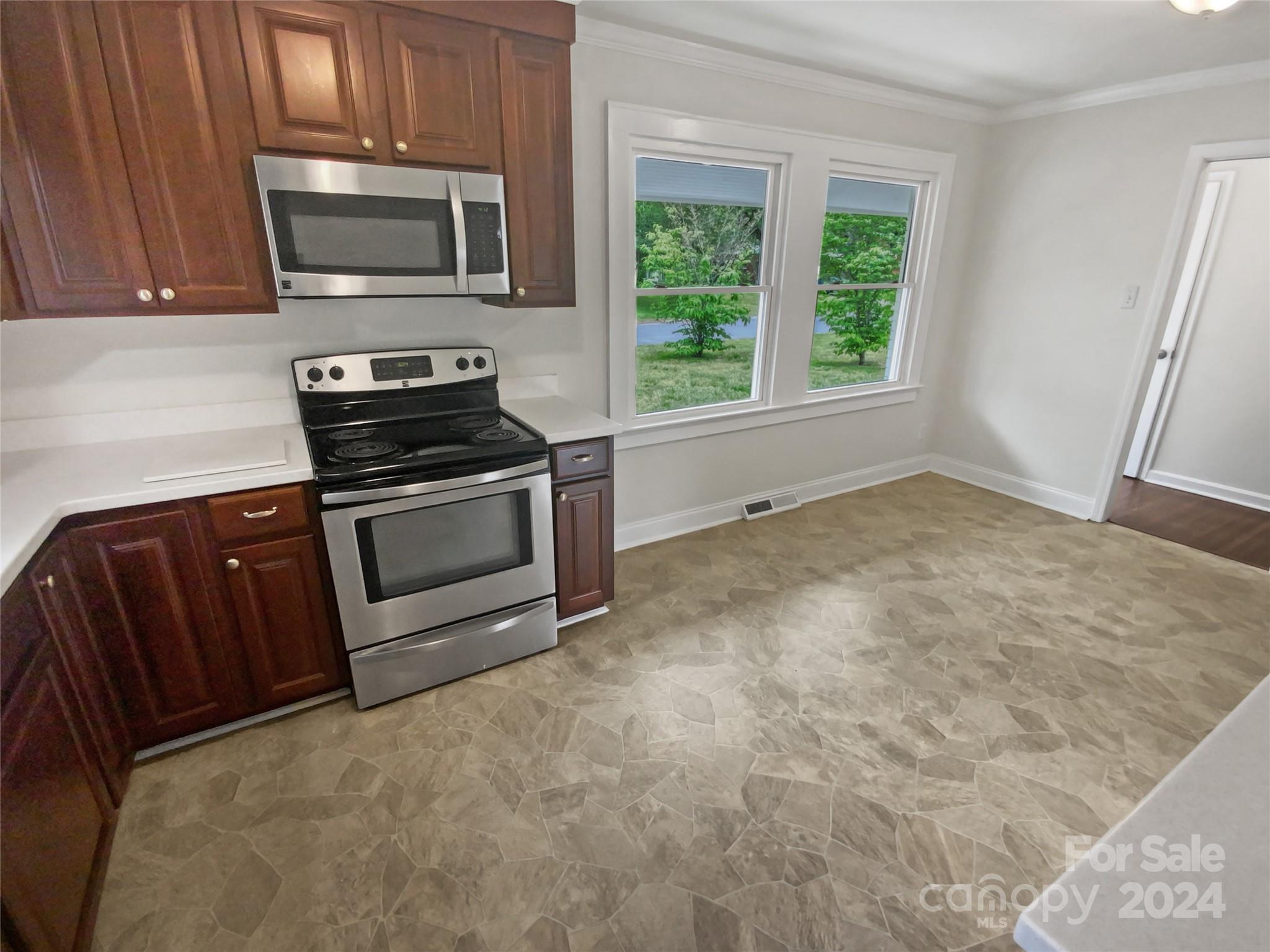 crestmont - Residential