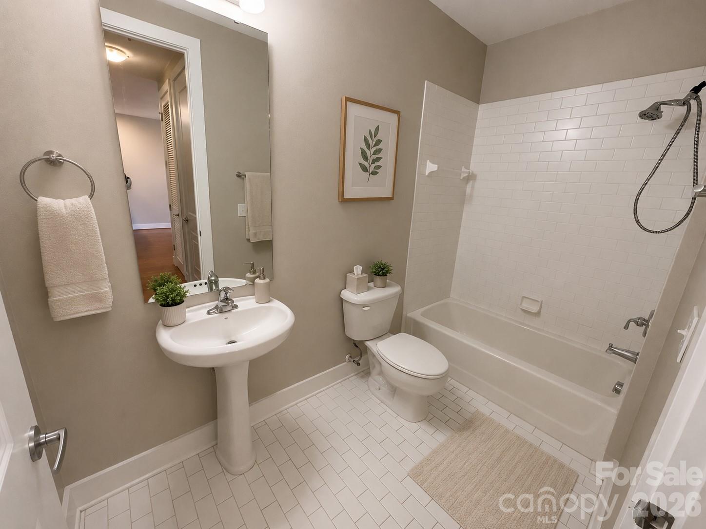 1101 W 1st Street 409