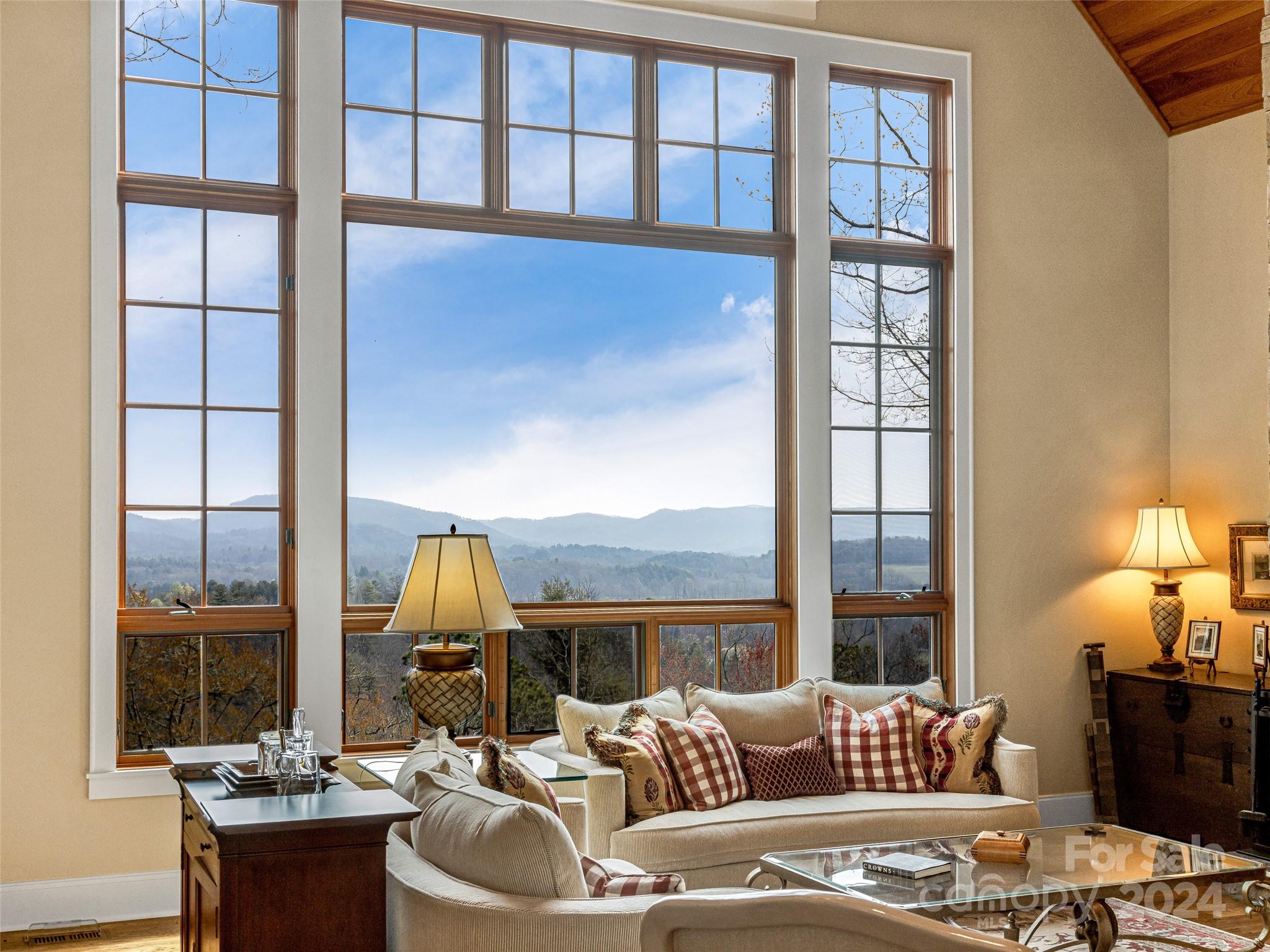 Straus Park - Residential