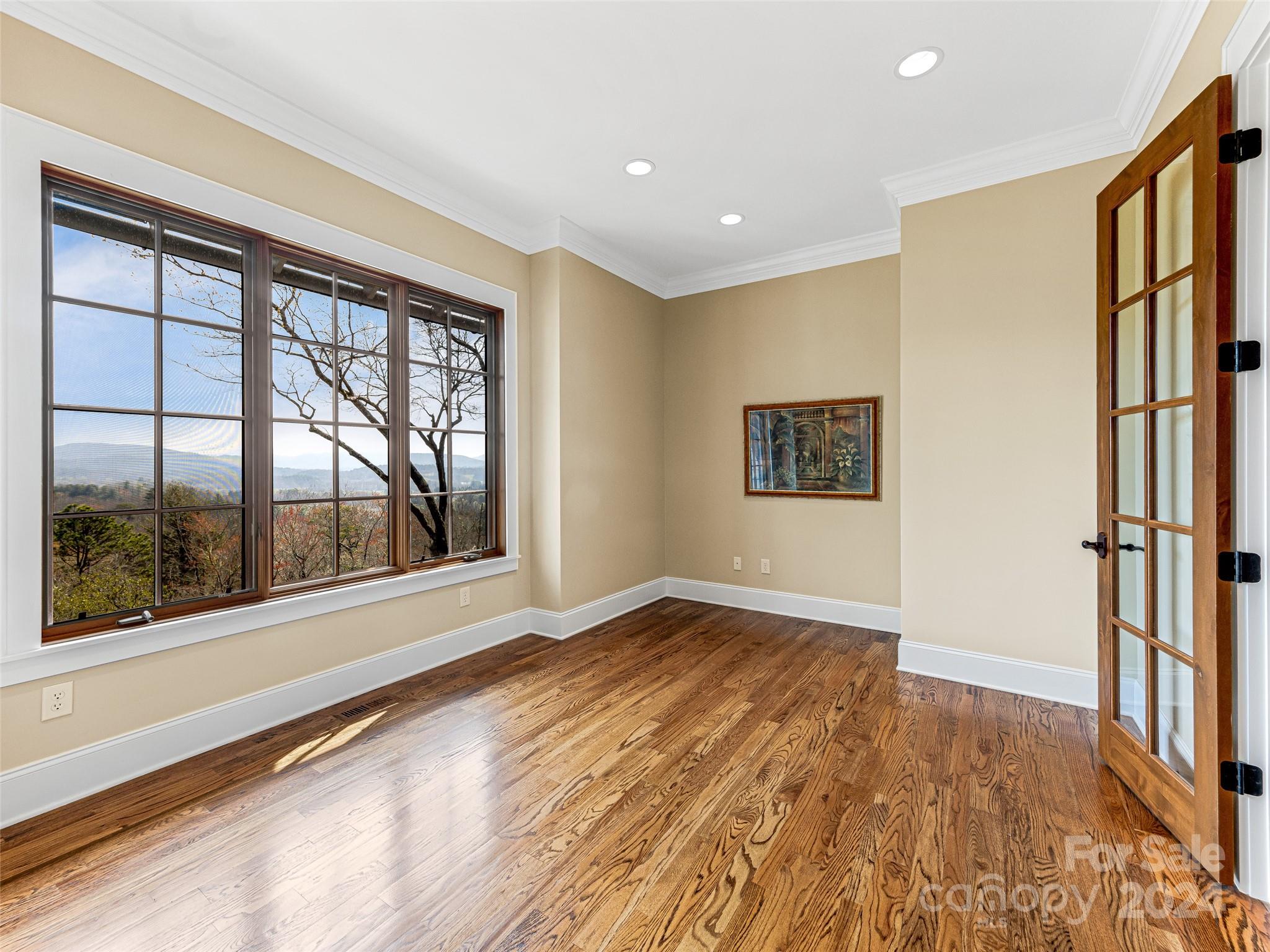 Straus Park - Residential