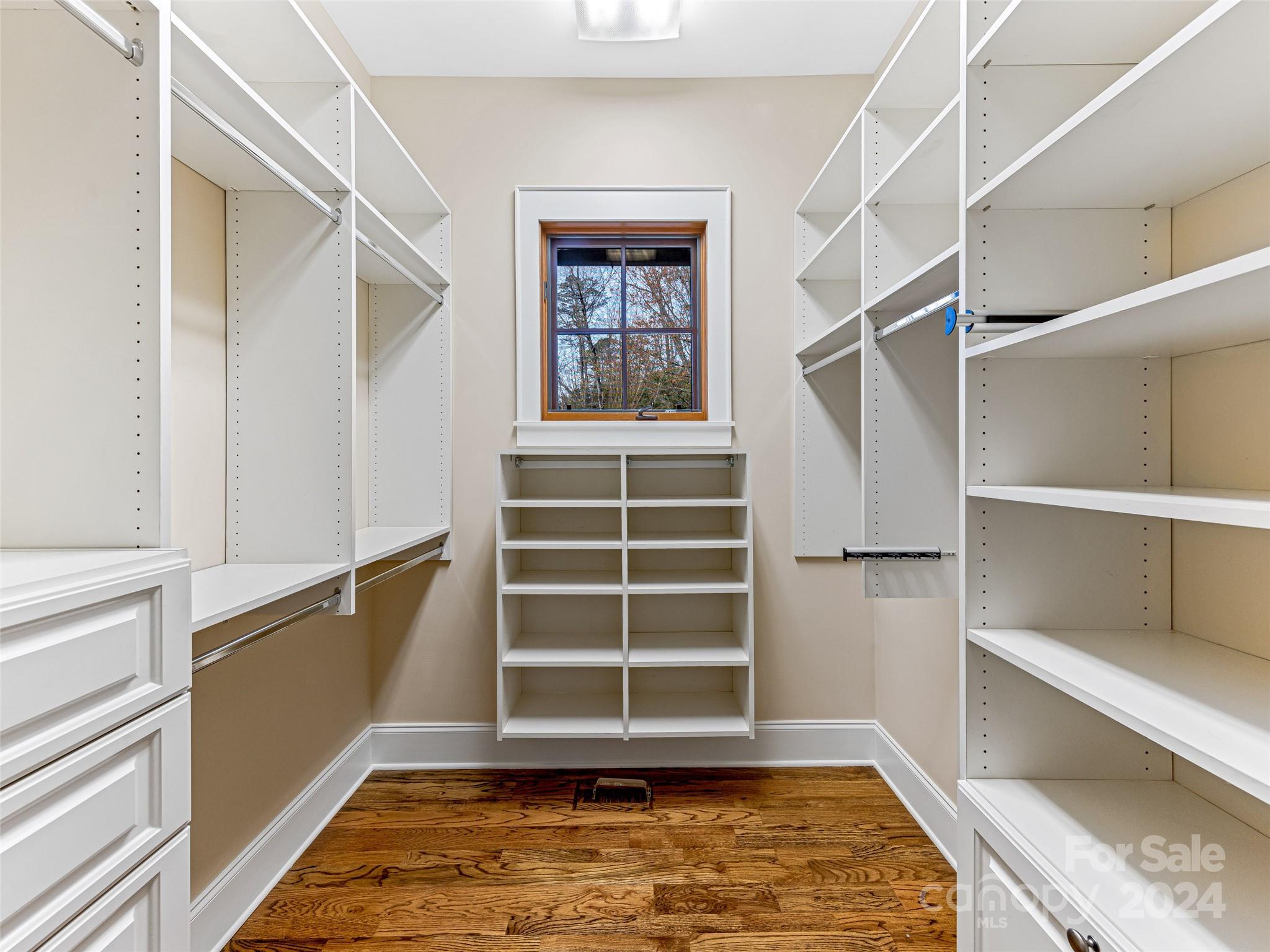 Straus Park - Residential