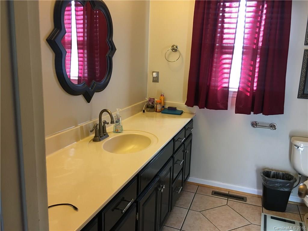 dewey Beam Estates - Residential