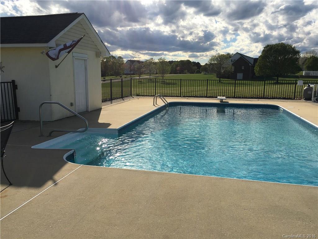 dewey Beam Estates - Residential