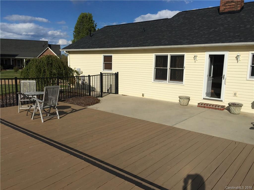 dewey Beam Estates - Residential