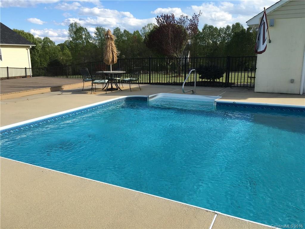 dewey Beam Estates - Residential