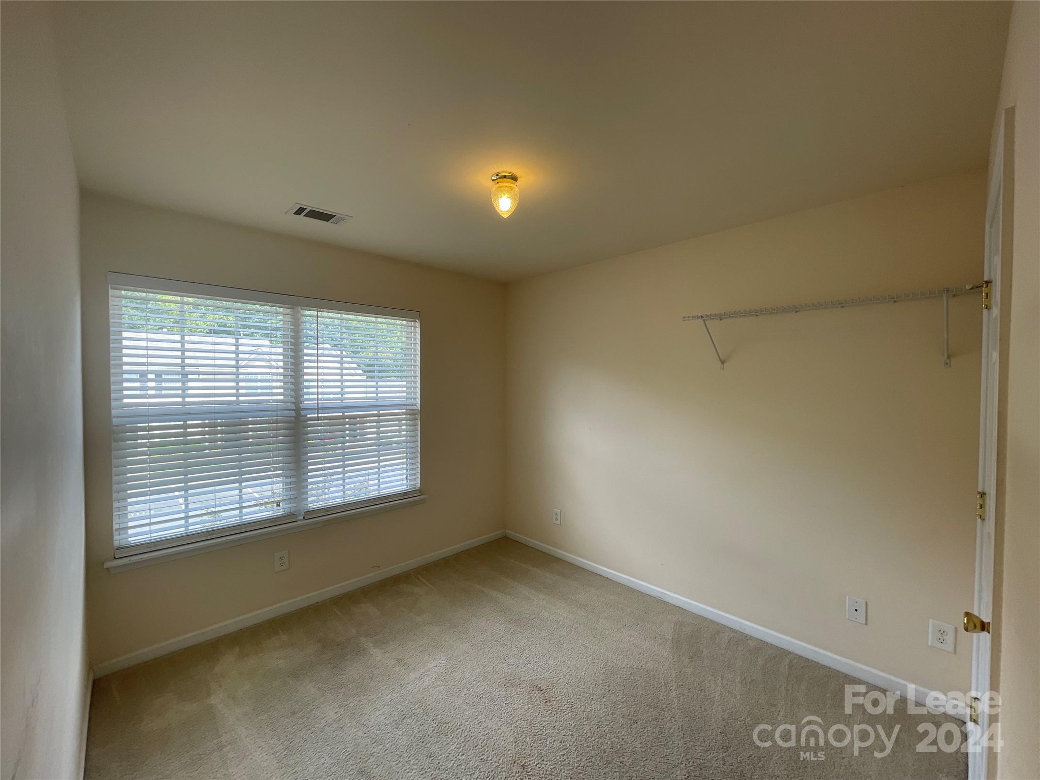 Lexington Commons - Residential Lease