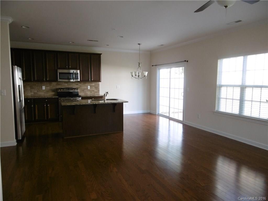 Riviera - Residential