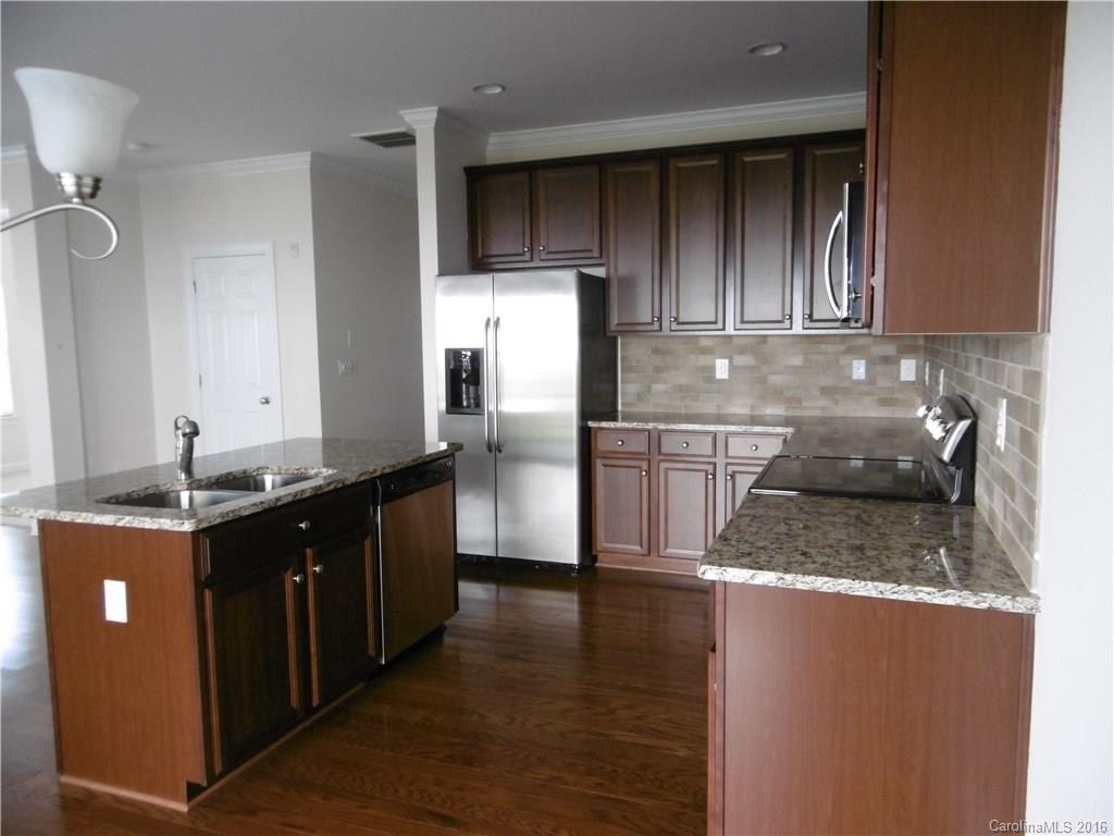 Riviera - Residential