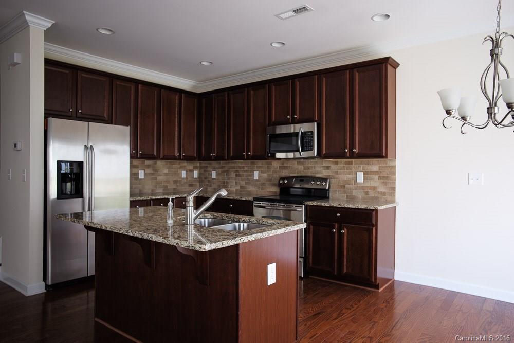 Riviera - Residential