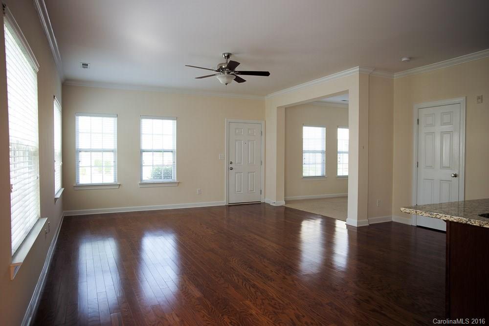 Riviera - Residential