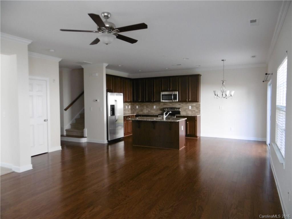 Riviera - Residential