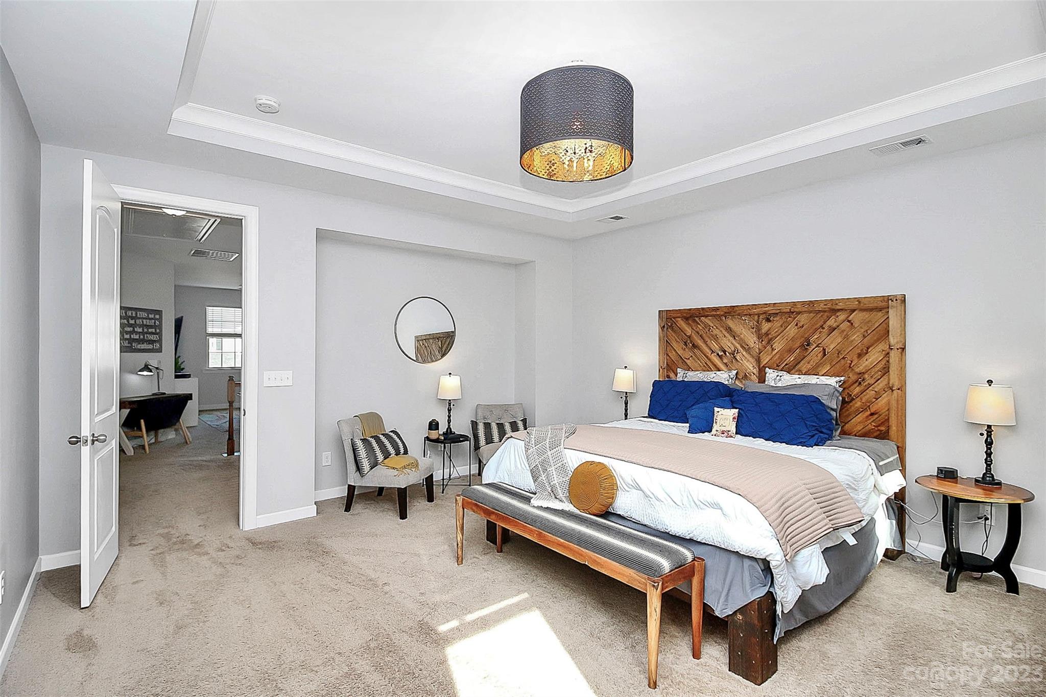 Lake Crest - Residential