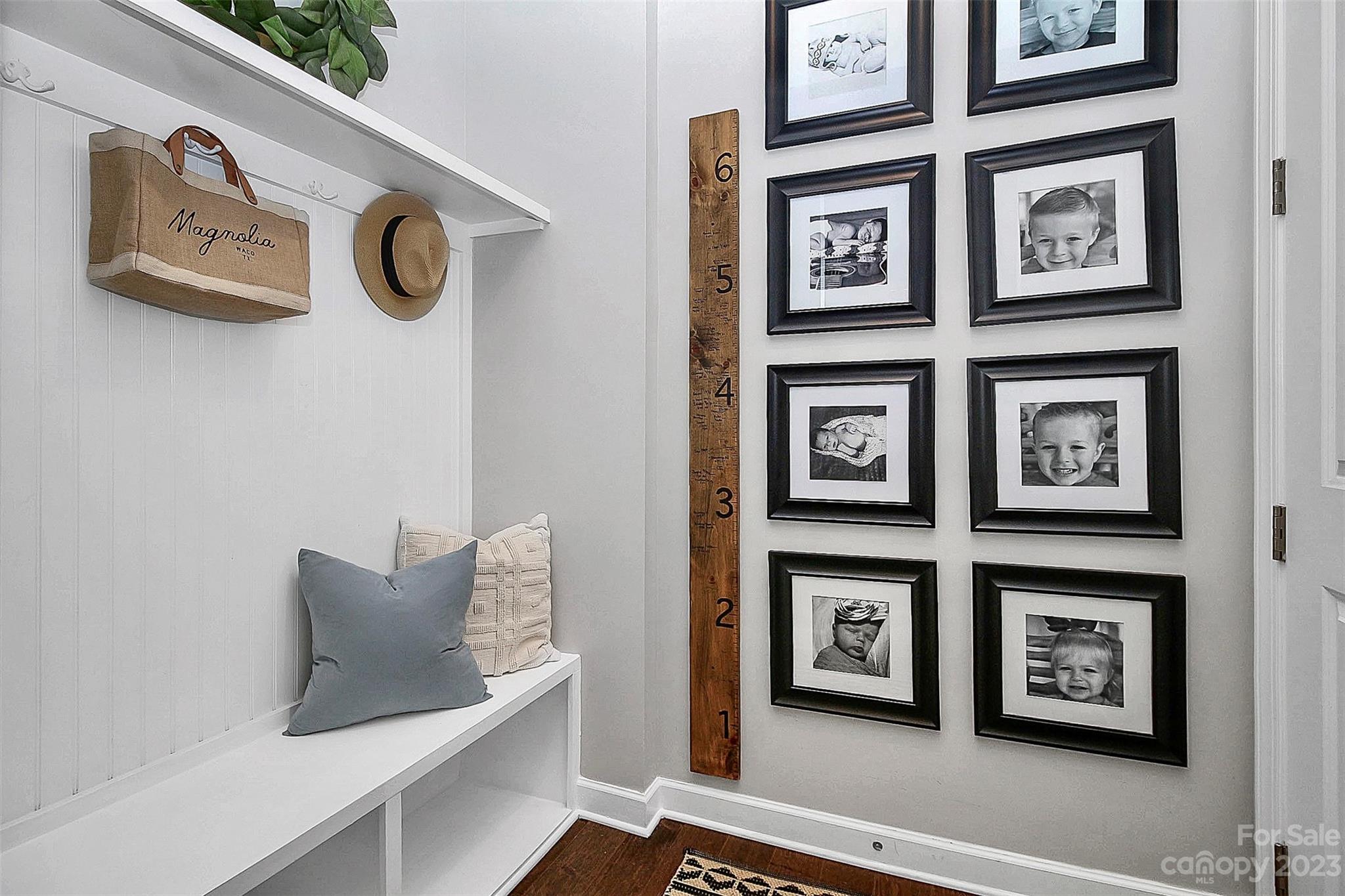 Lake Crest - Residential