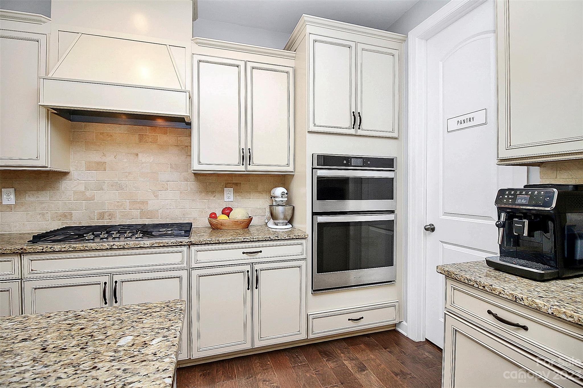 Lake Crest - Residential