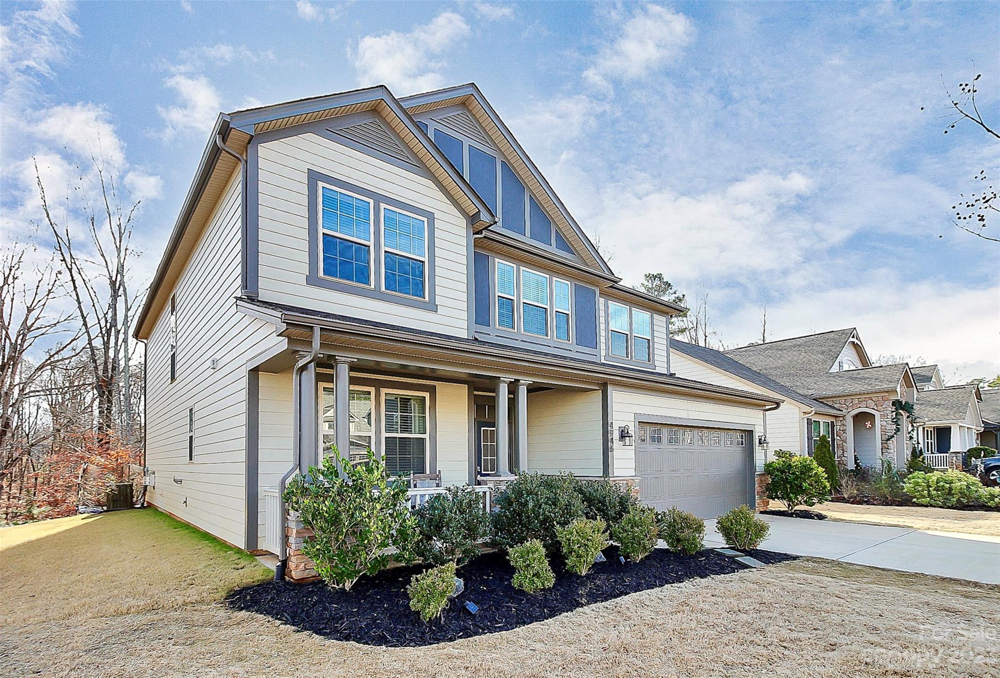 Lake Crest - Residential