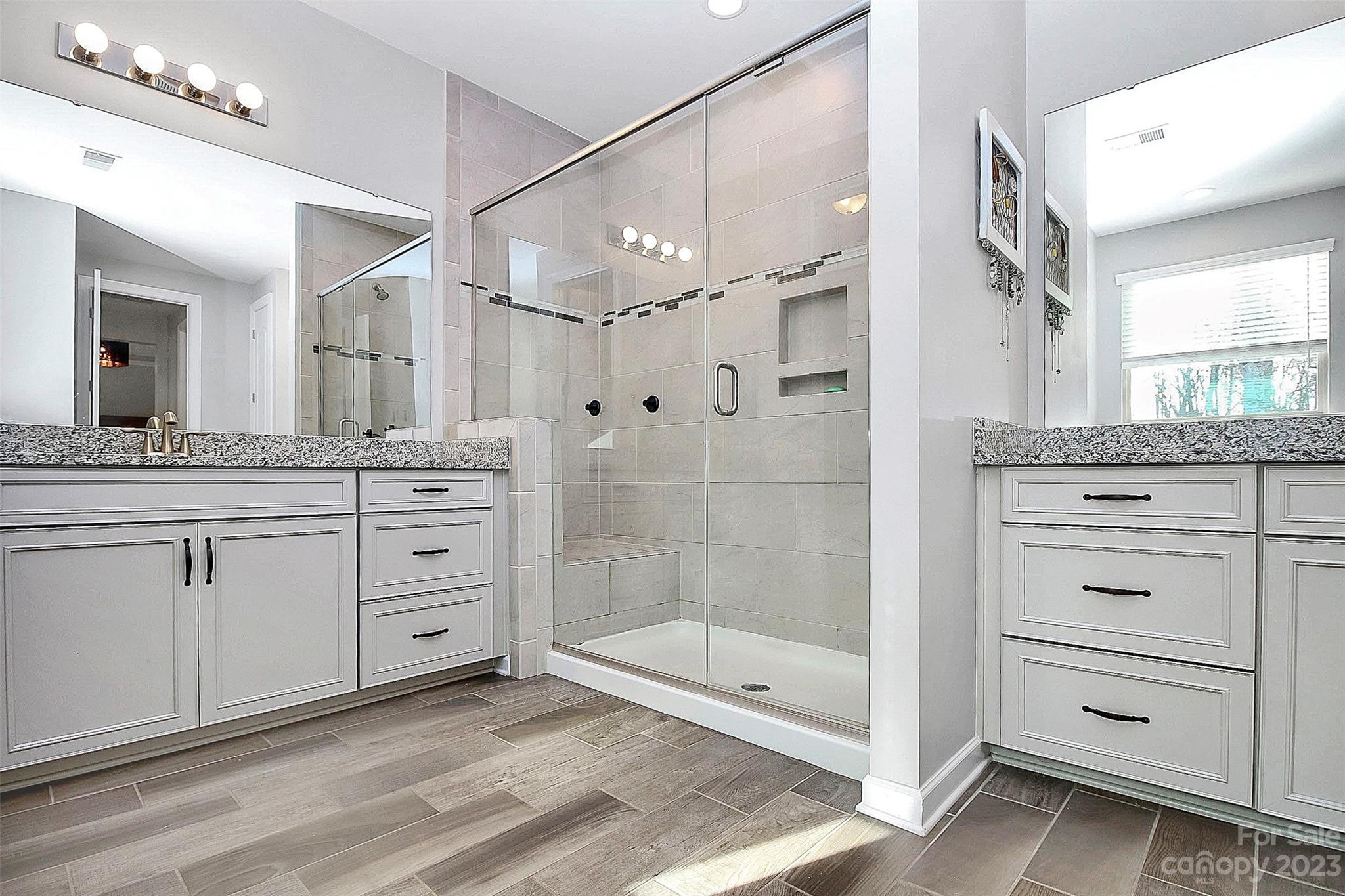 Lake Crest - Residential