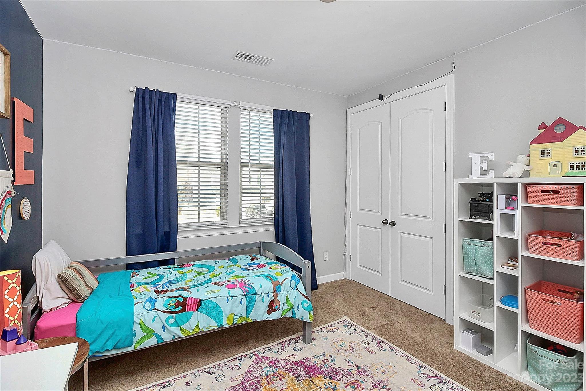 Lake Crest - Residential