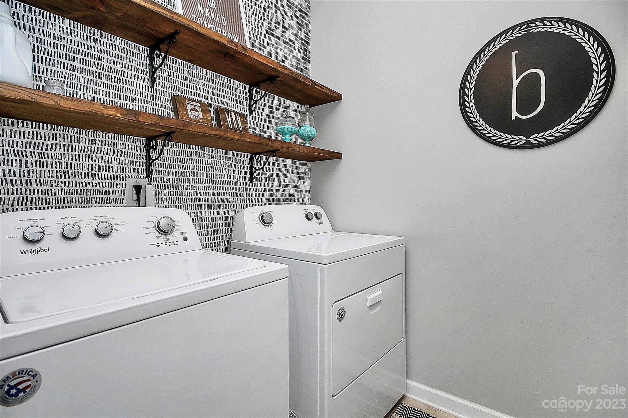 Lake Crest - Residential