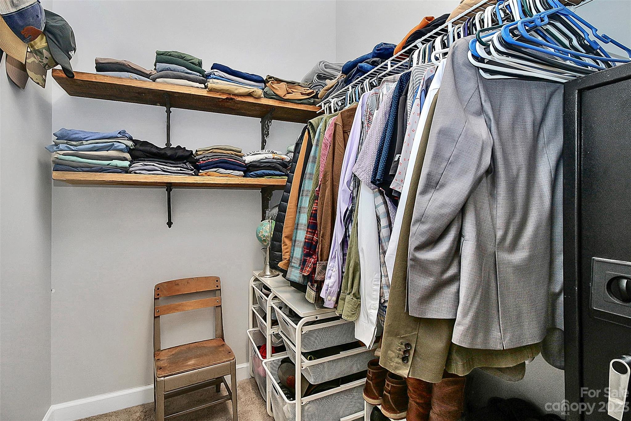 Lake Crest - Residential