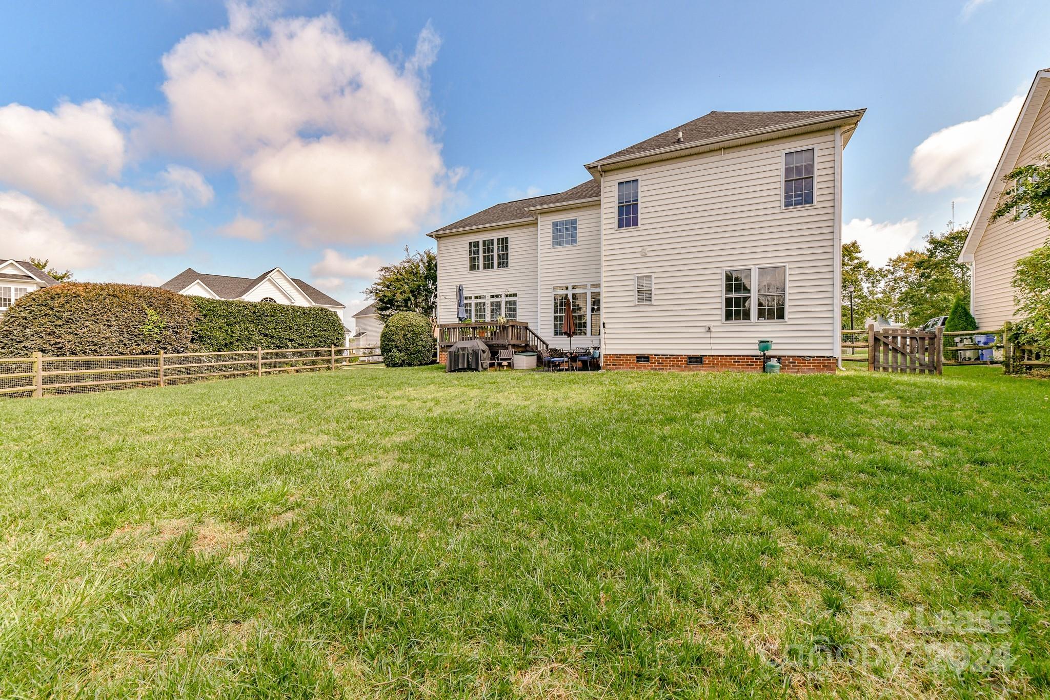 Hampton Ridge Ii - Residential Lease