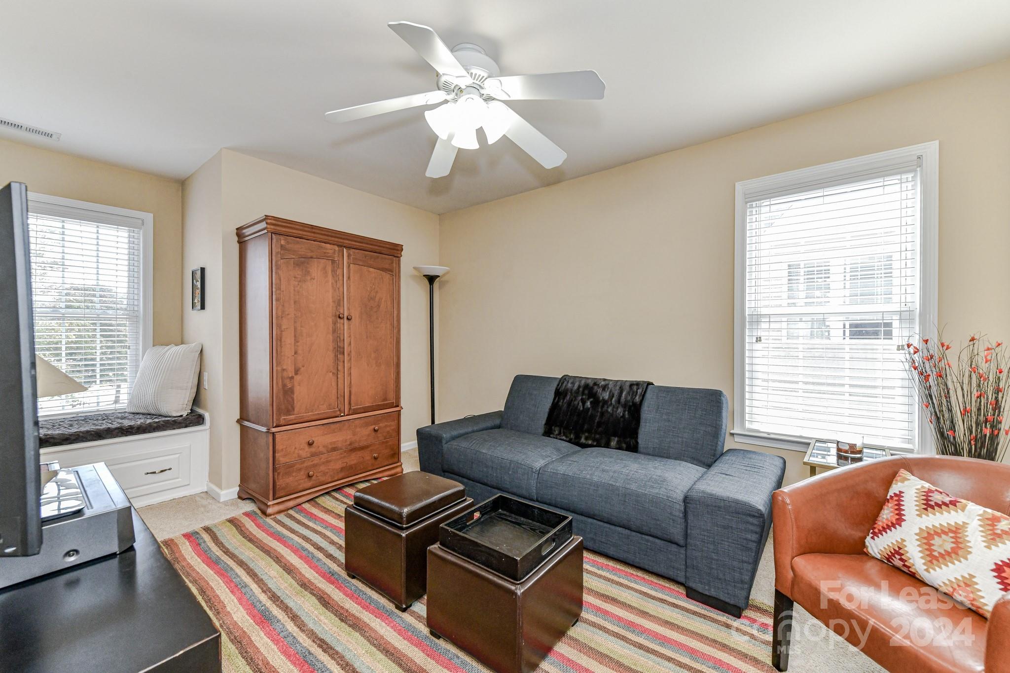 Hampton Ridge Ii - Residential Lease