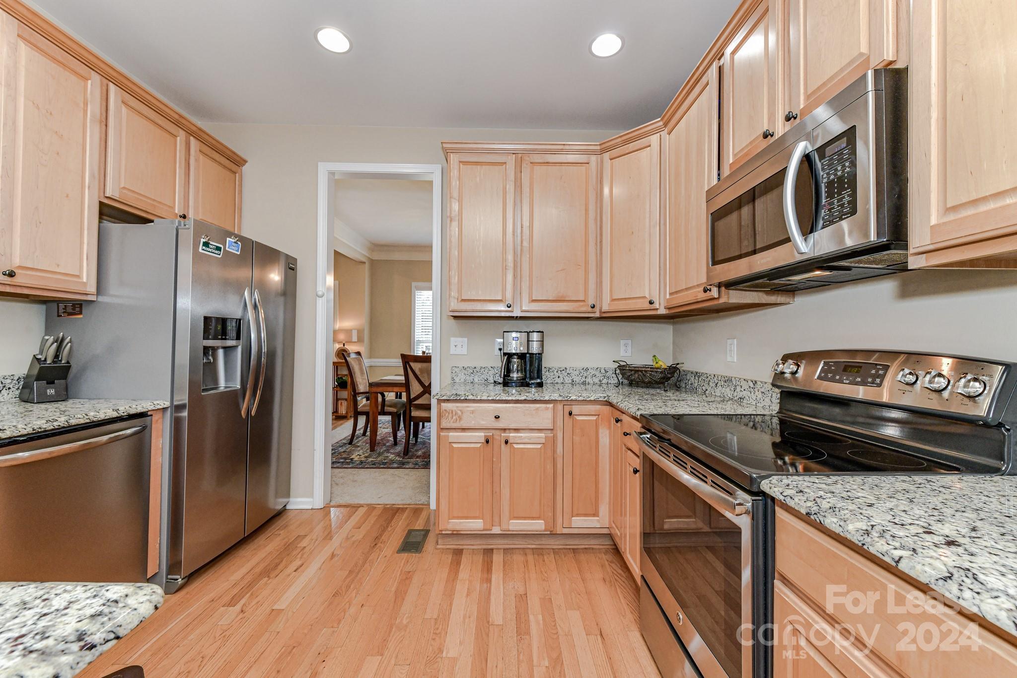 Hampton Ridge Ii - Residential Lease