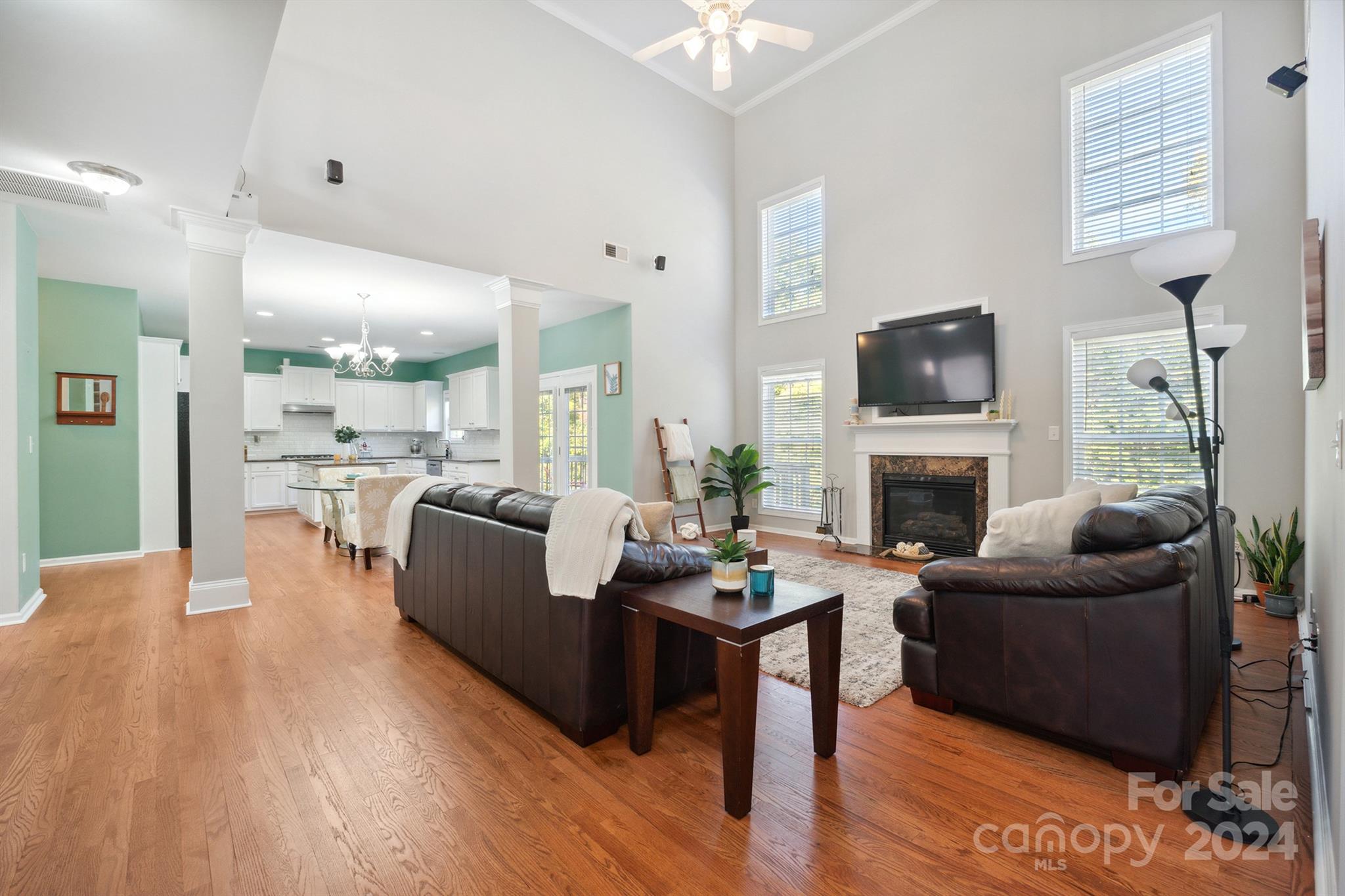 Old Stone Crossing - Residential