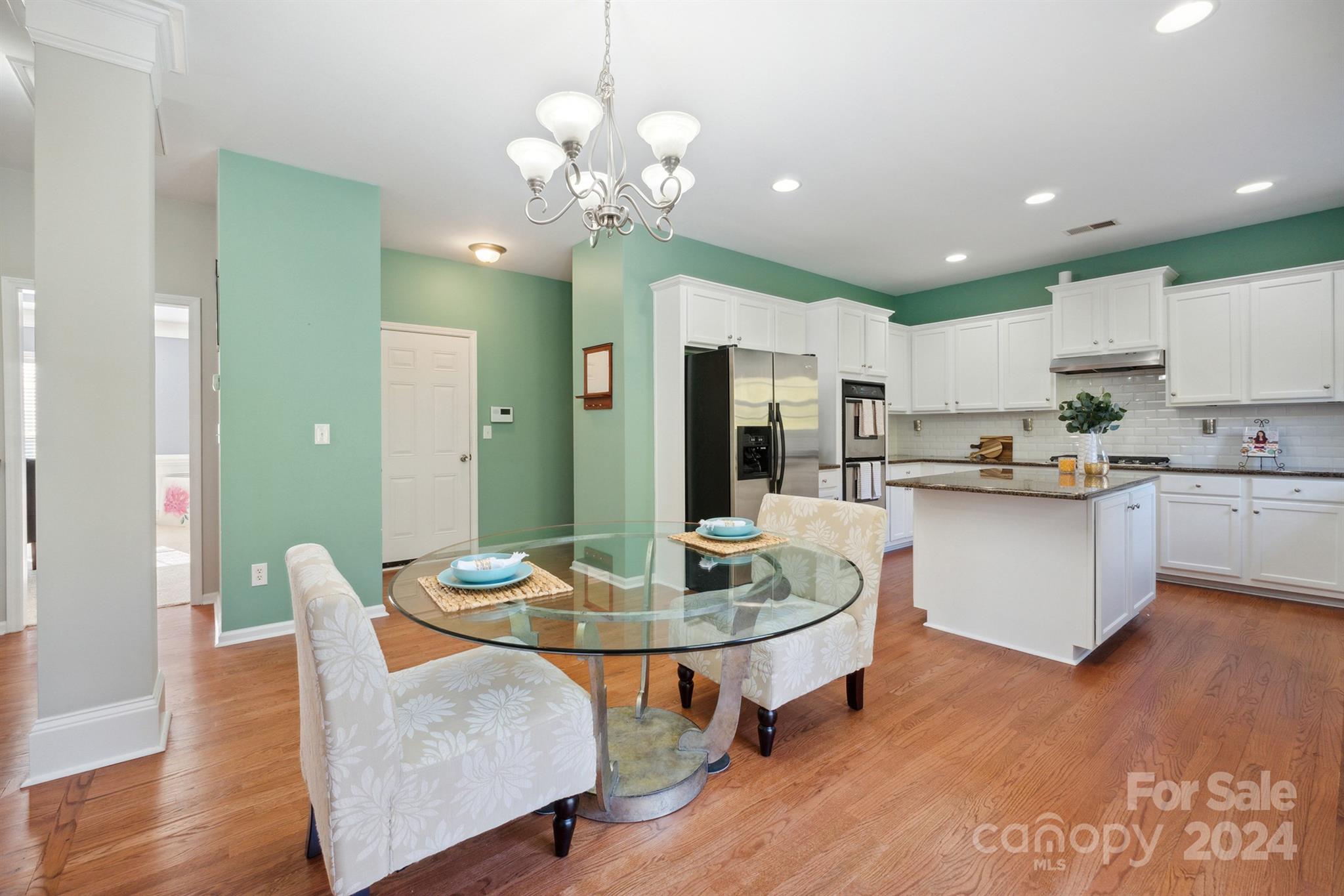 Old Stone Crossing - Residential