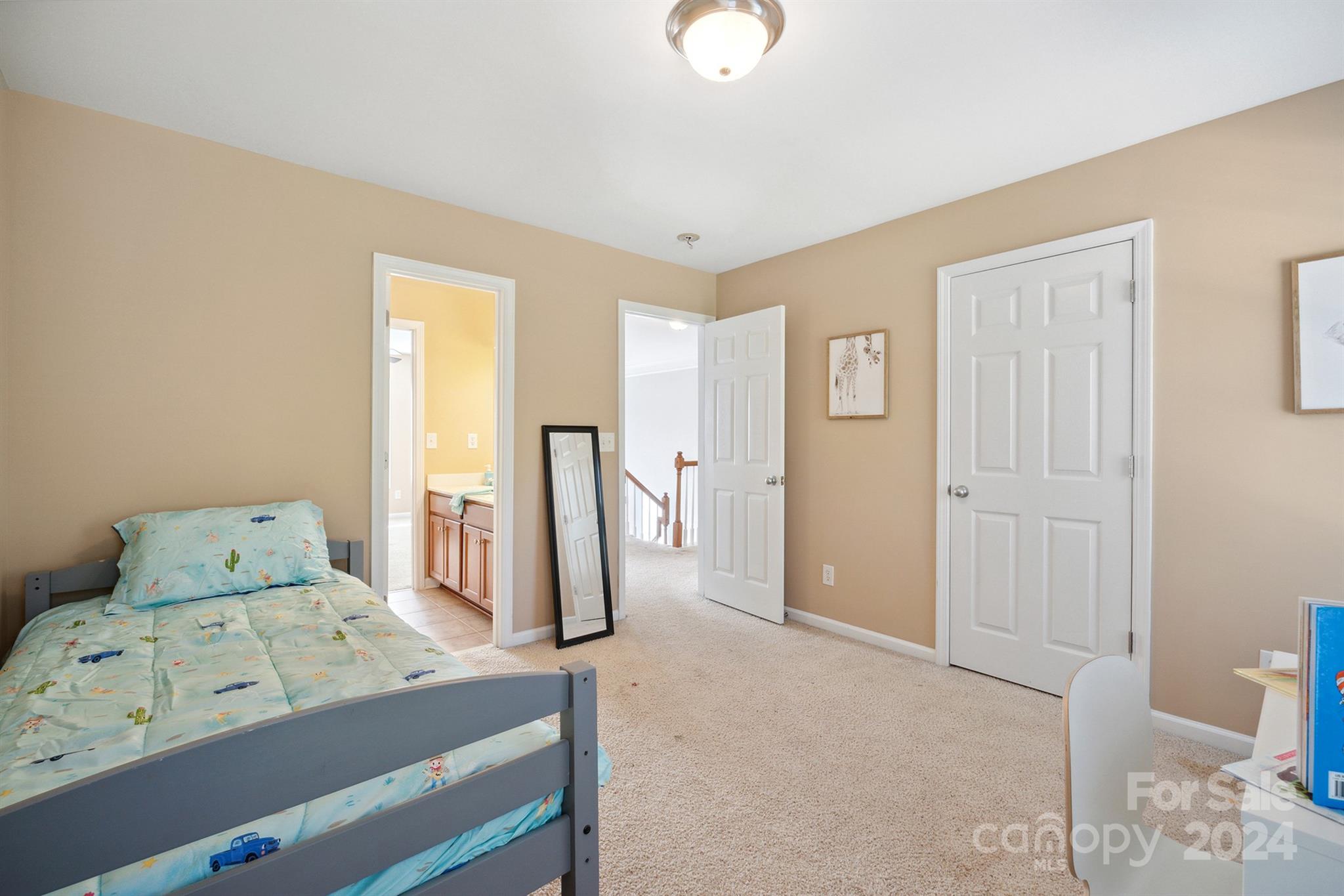 Old Stone Crossing - Residential