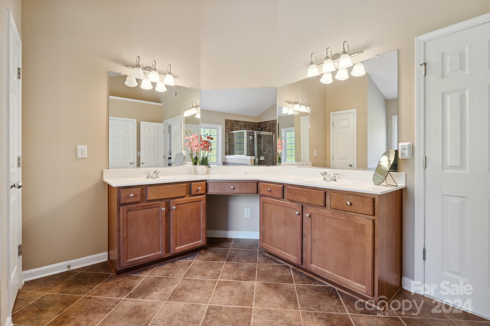 Old Stone Crossing - Residential