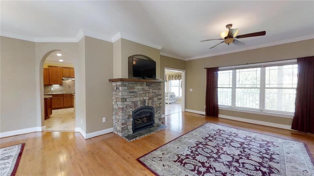 Riverwalk - Residential