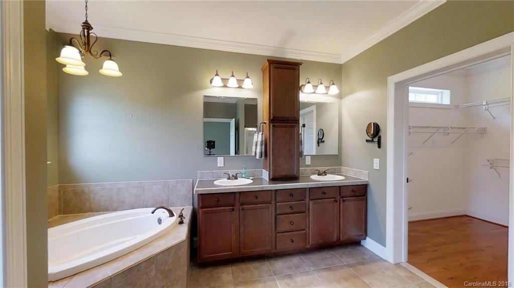 Riverwalk - Residential