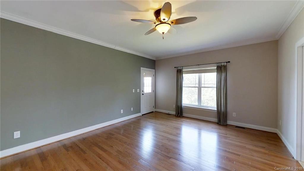 Riverwalk - Residential