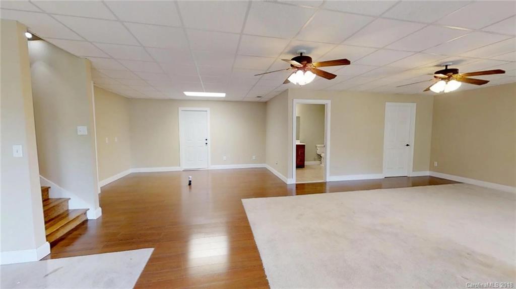 Riverwalk - Residential