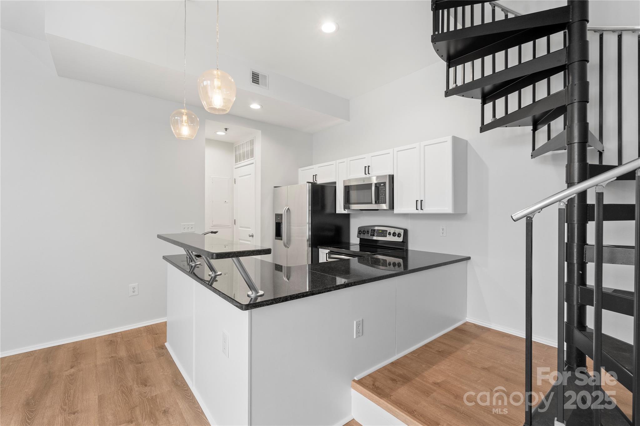 Lofts Dilworth - Residential