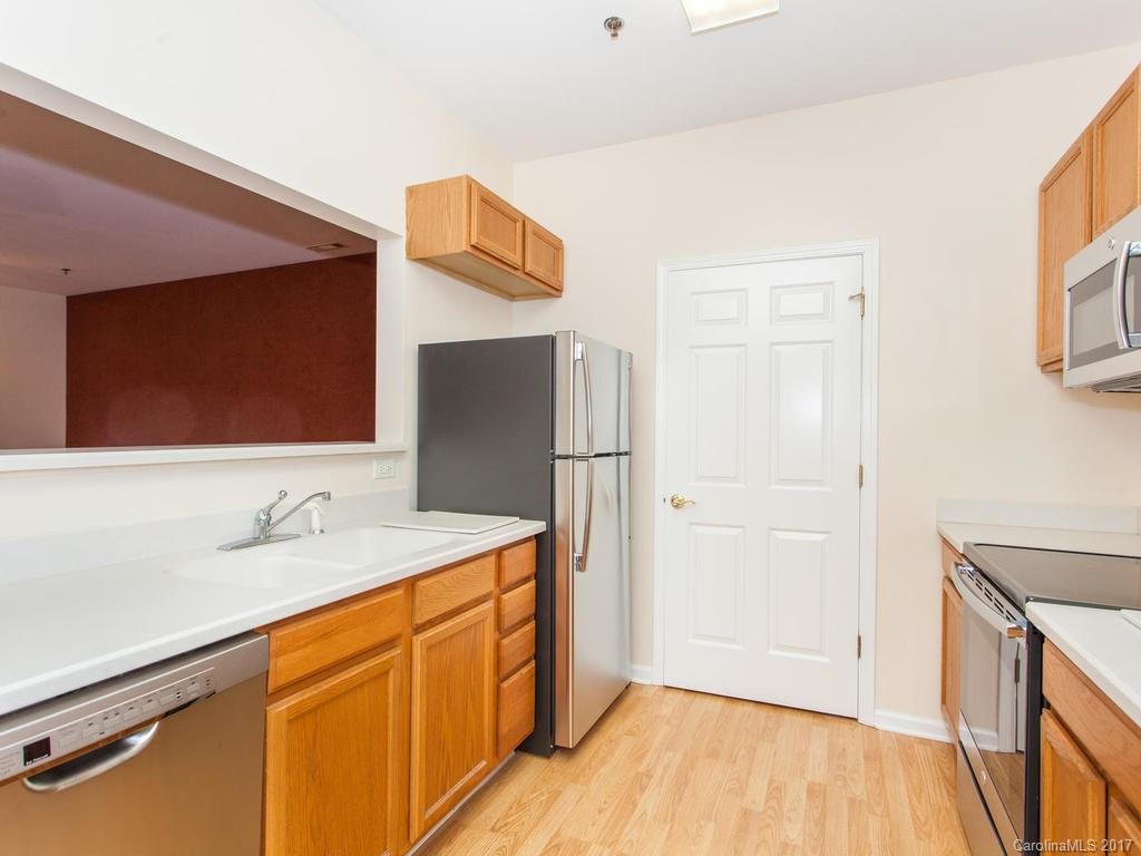 Merritt Park Condominium - Residential