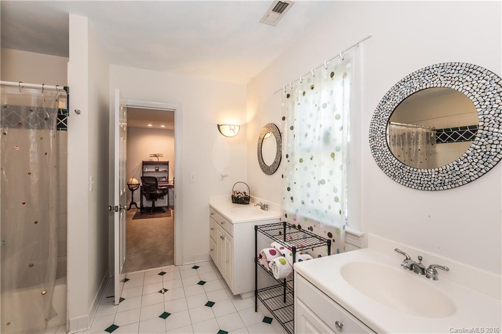 Piper Glen - Residential