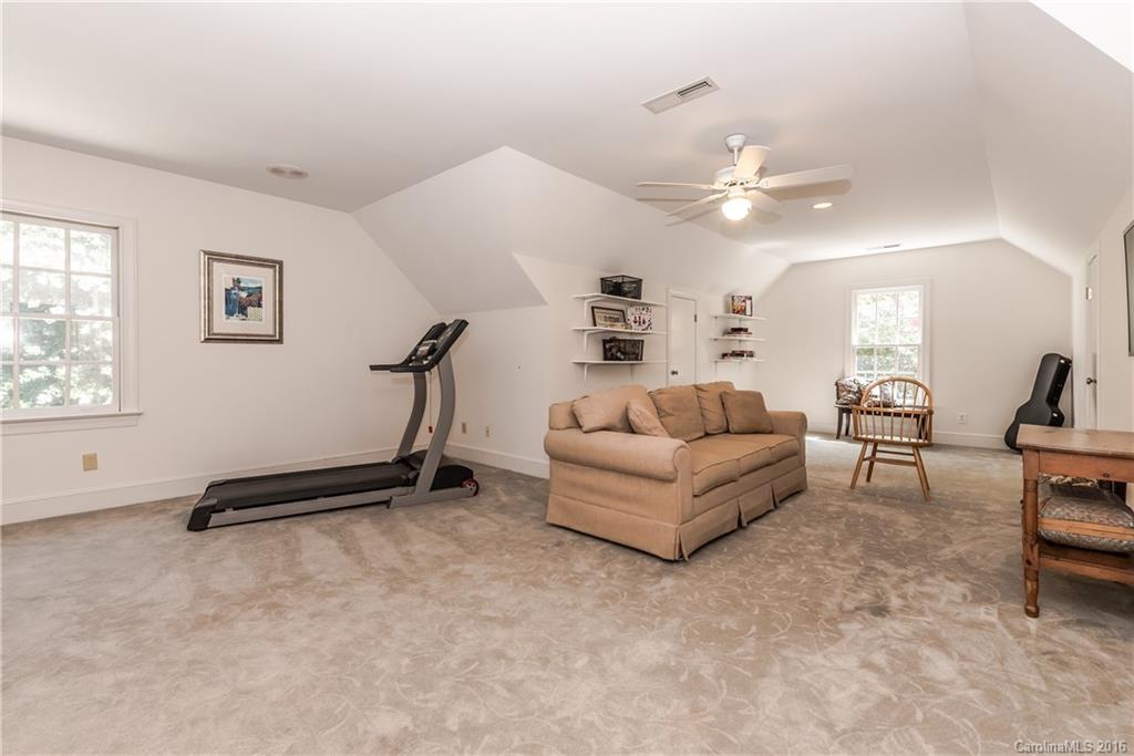 Piper Glen - Residential