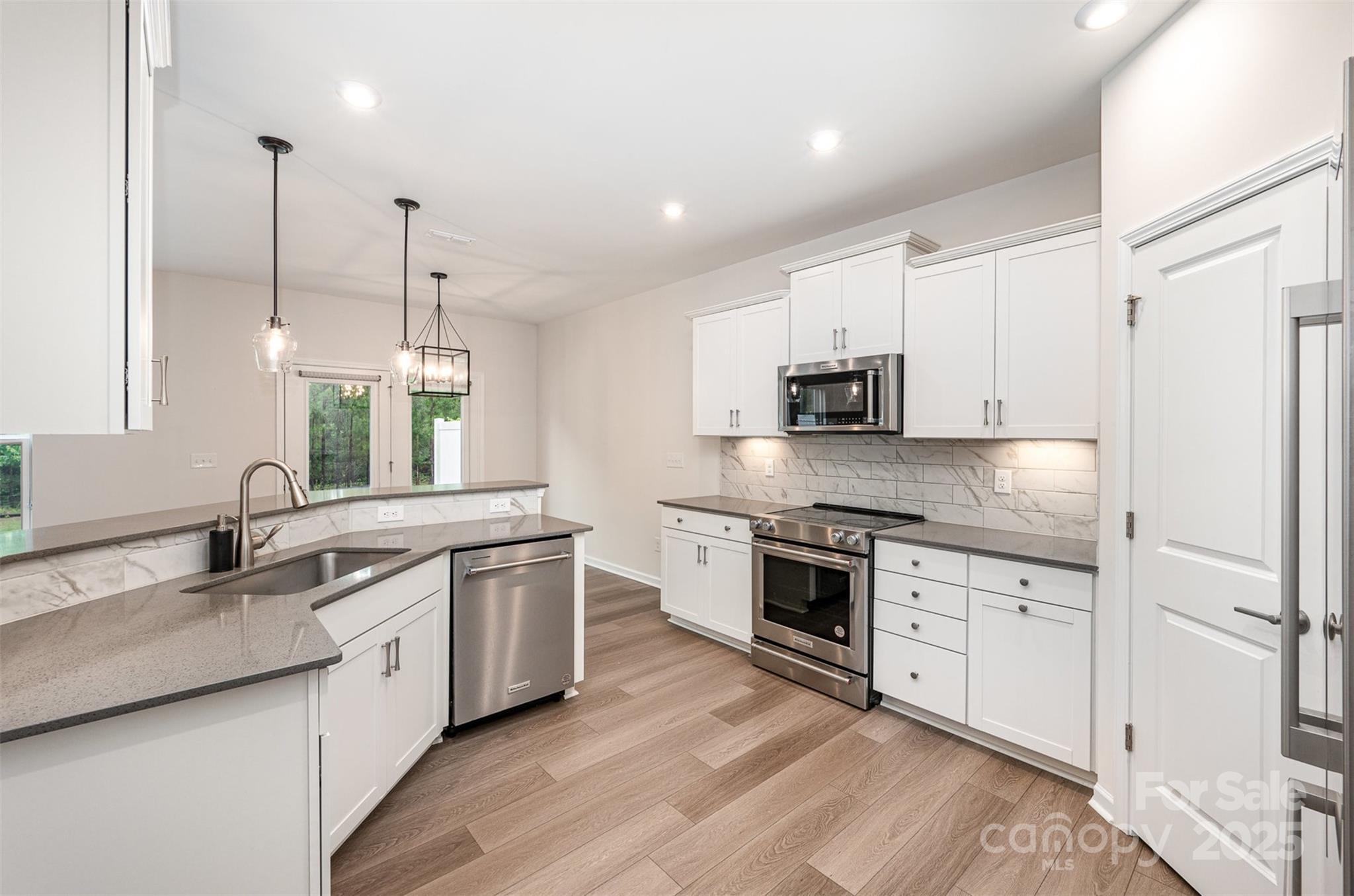 Odell Corners - Residential