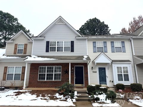 Photo of 11519 Retriever Way, Charlotte, NC 28269 (MLS # 4338457)