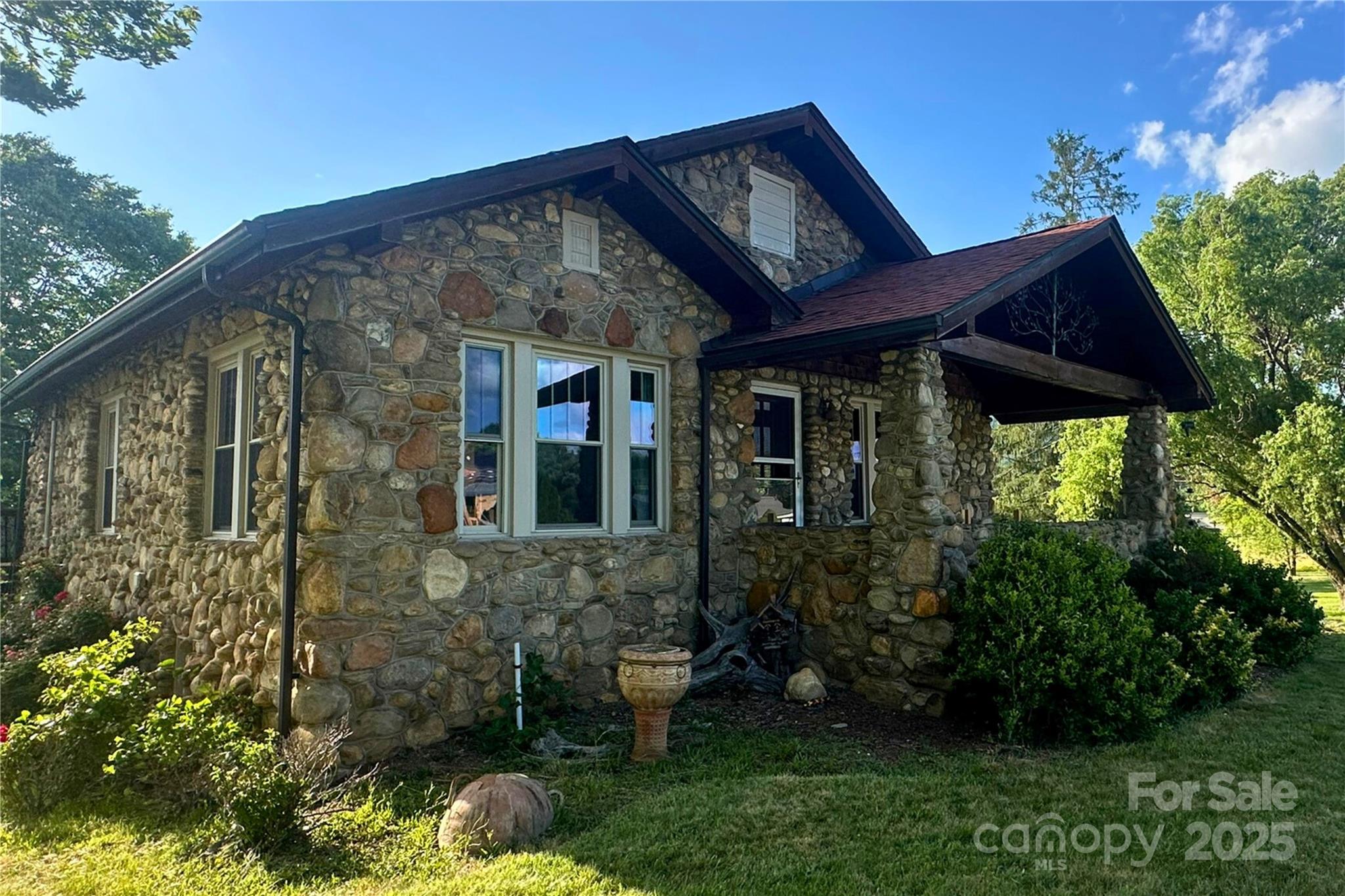 4320 Pisgah Drive