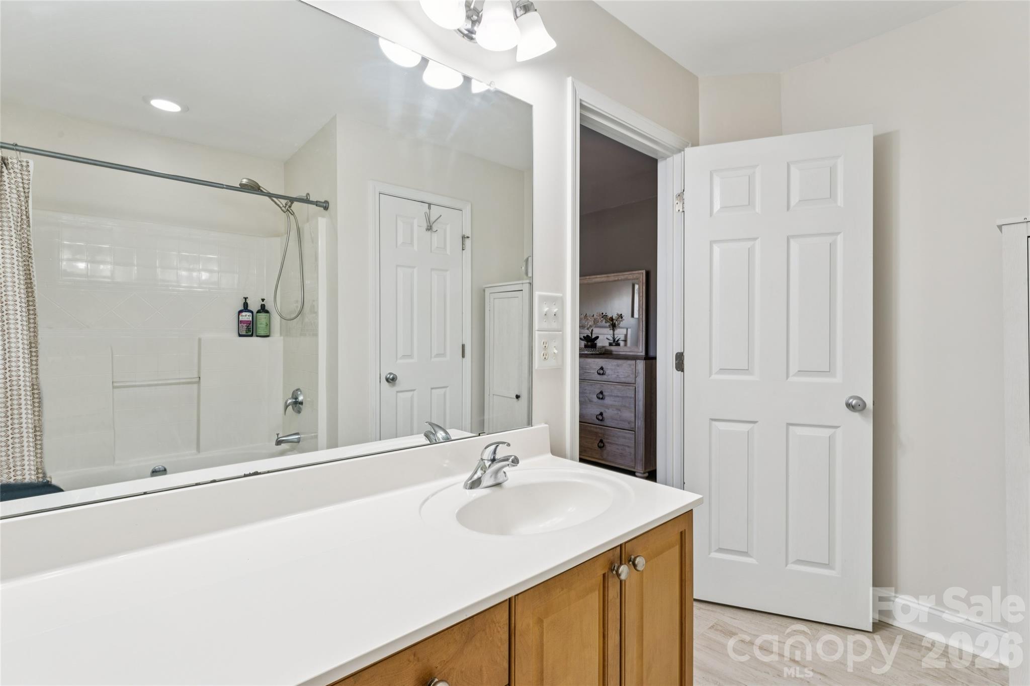 Madison Green - Residential