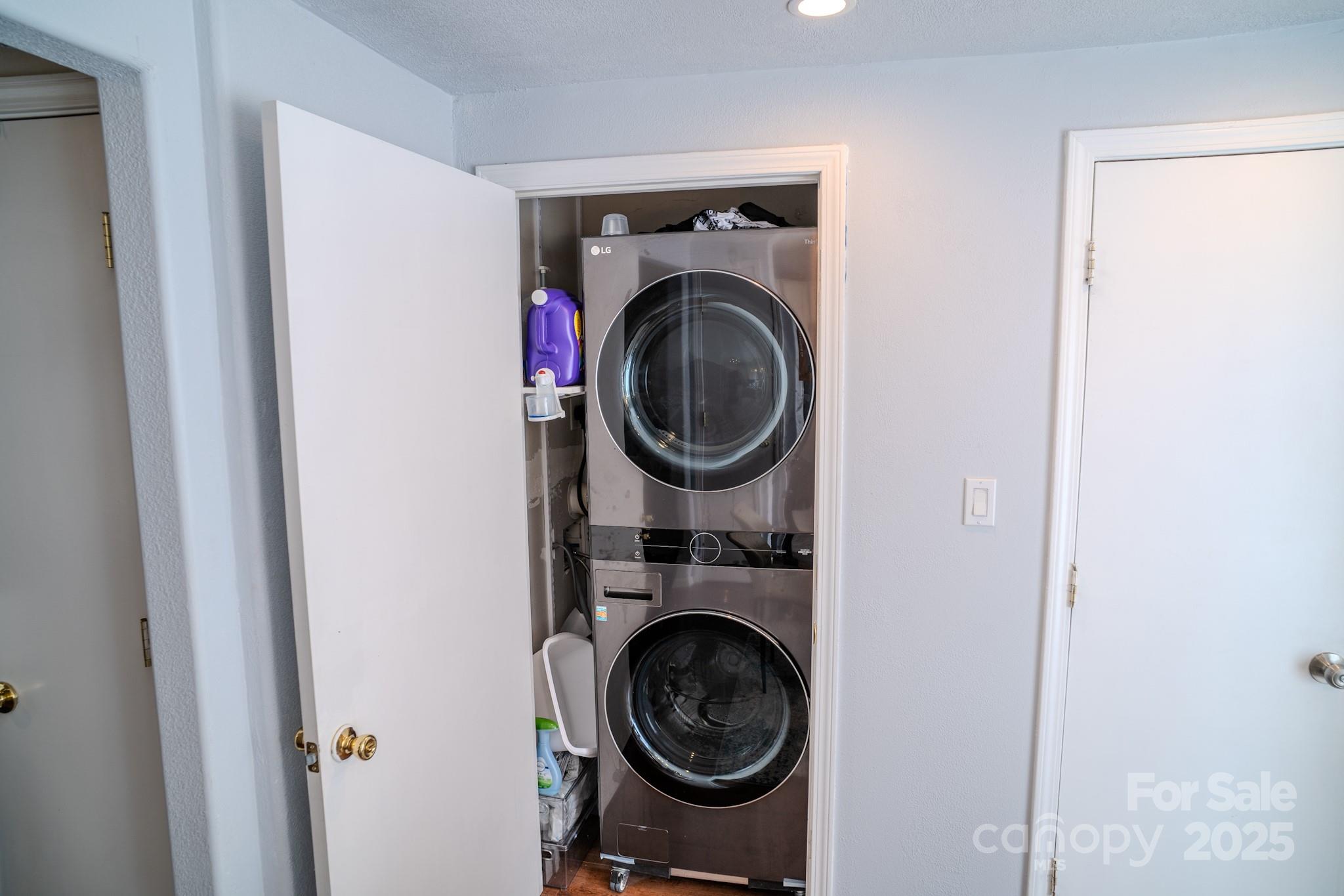 Planters Walk - Residential