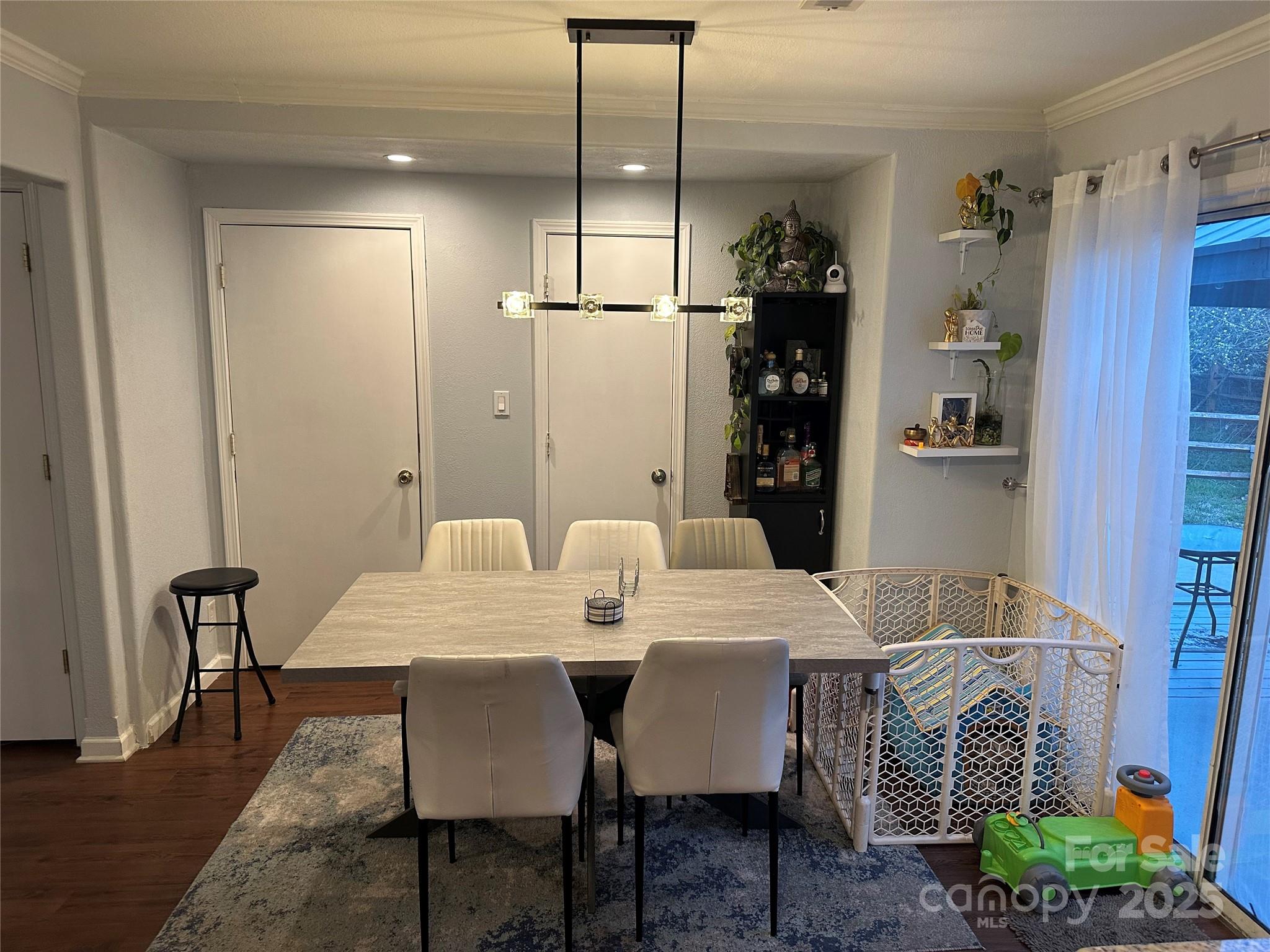 Planters Walk - Residential