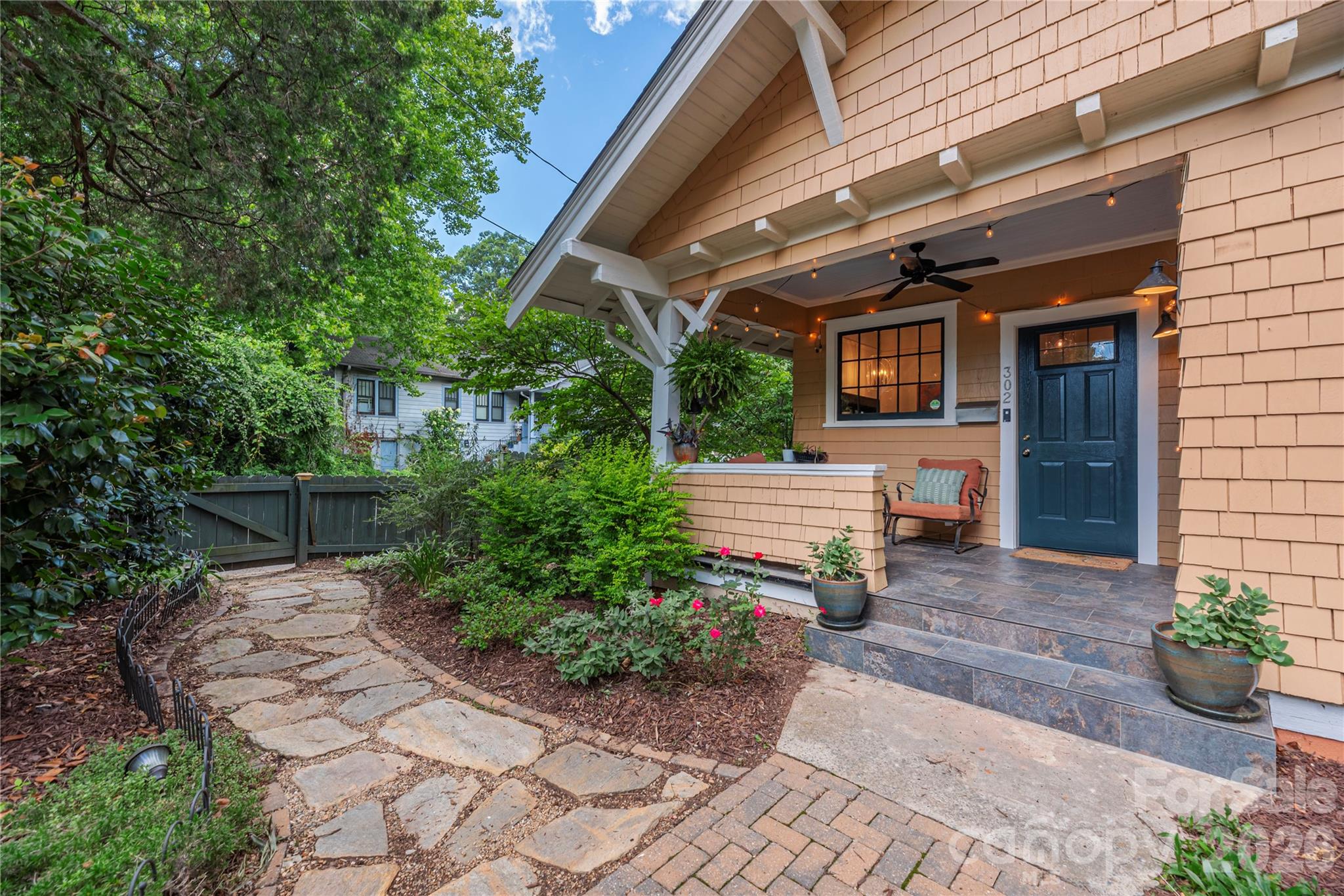302 Hillside Street