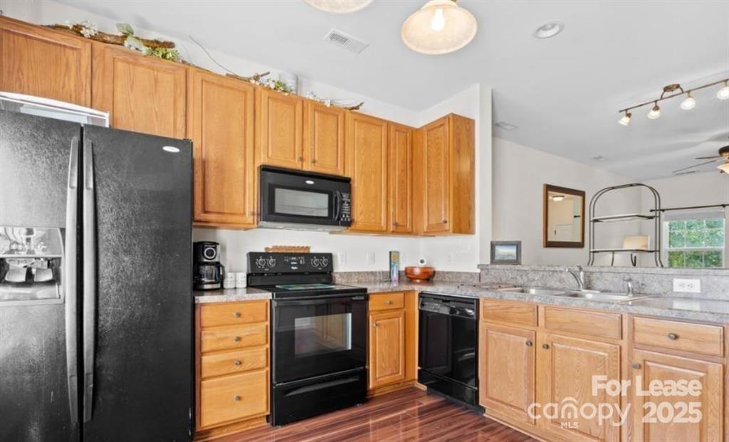 Caldwell Station - Residential Lease