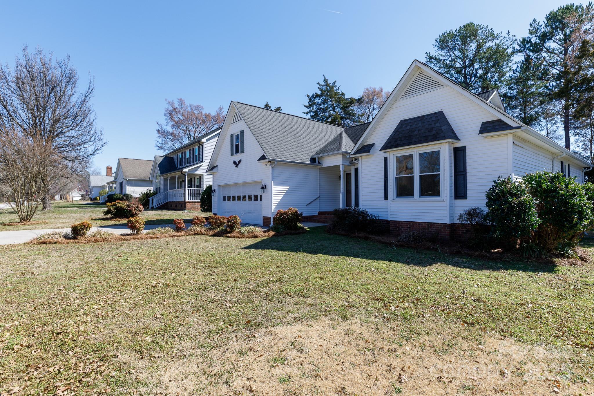 2129 Belle Chase Drive